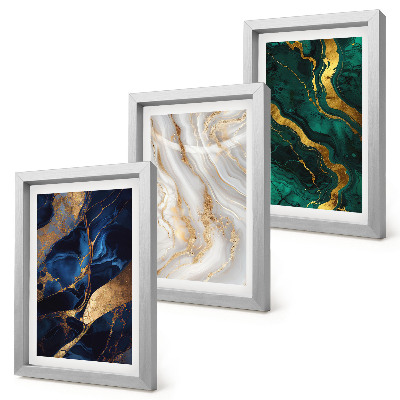Gallery wall Abstracte patronen in blauwe en groene tinten.