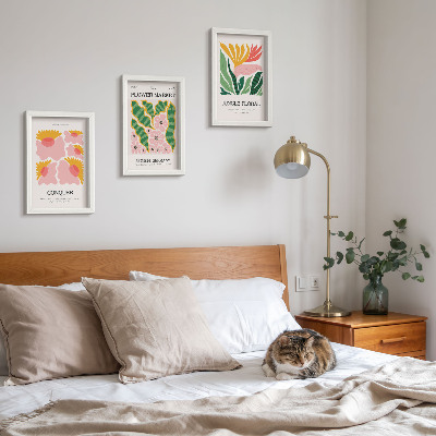 Gallery wall Posters met bloemen en bladeren in een moderne stijl