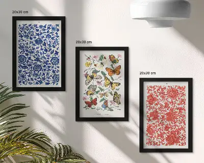 Set van ingelijste schilderijen met vintage posters van bloemen, vlinders en ornamenten