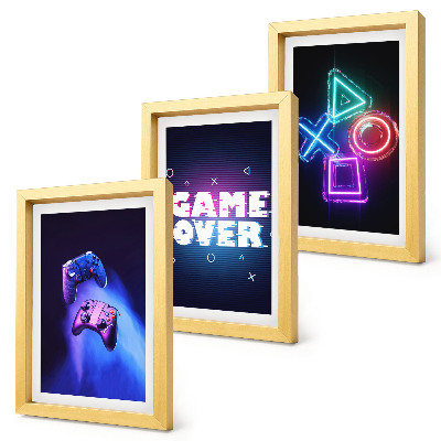 Gallery wall Gamepads met Game Over-pictogrammen