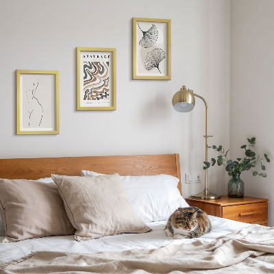 Set van ingelijste schilderijen Abstracte poster met vrouwelijke vormen en bladeren in boho-stijl.