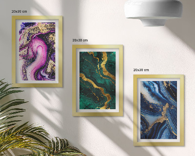 Gallery wall Abstracte patronen in tinten roze, groen en blauw.