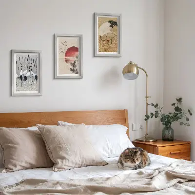 Japanse kraanvogel wanddecoratie set met illustraties in japandi landschapsstijl voor een gallery wall
