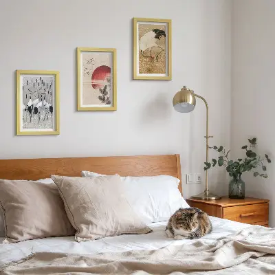 Japanse kraanvogel wanddecoratie set met illustraties in japandi landschapsstijl voor een gallery wall
