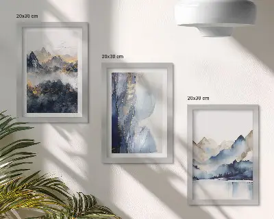 Set van ingelijste schilderijen berglandschappen in blauwe en grijze tinten