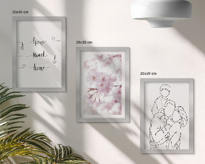 Gallery wall Bloemen en familie in een minimalistisch ontwerp.