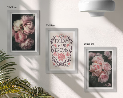 Gallery wall Vintage rozen met een inscriptie over dromen.