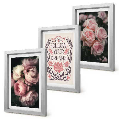 Gallery wall Vintage rozen met een inscriptie over dromen.