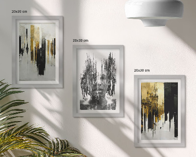 Gallery wall Het contrast tussen abstracties, portretten en architectuur.