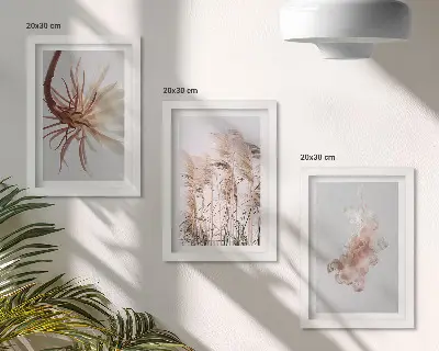 Set van ingelijste schilderijen bloemen en grassen op een lichte achtergrond