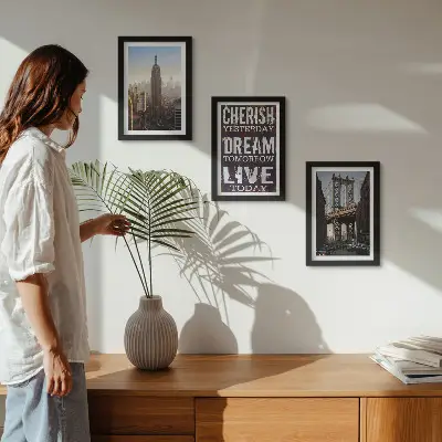 Gallery wall met landschappen van New York City en een inspirerend citaat