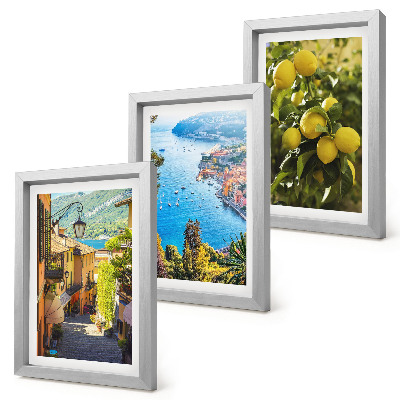 Gallery wall Schilderachtige straatjes langs de kust met uitzicht op de zee en citroenen.