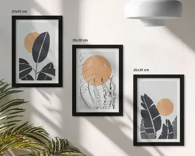 Set van ingelijste schilderijen plantenpatronen met grote zonnen in minimalistische stijl