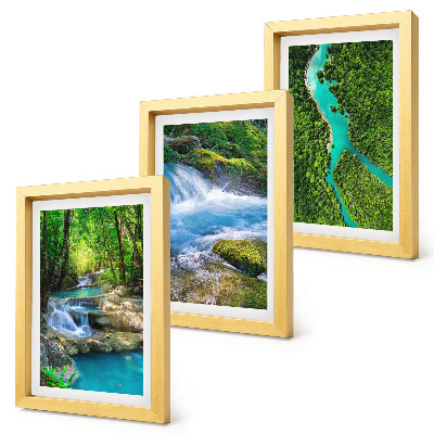 Set van ingelijste schilderijen Groene bossen en kristalhelder rivierwater.