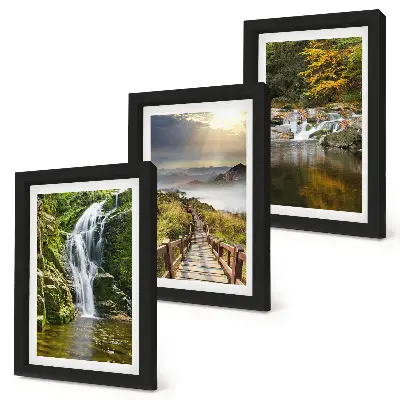 Set ingelijste schilderijen met watervallen bergen wolkenpaden en herfstgezichten