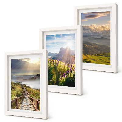 Gallery wall Berglandschappen met bloemen, lucht en pad