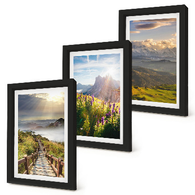 Gallery wall Berglandschappen met bloemen, lucht en pad