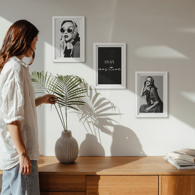 Gallery wall Stijlvolle portretten van vrouwen met zonnebrillen