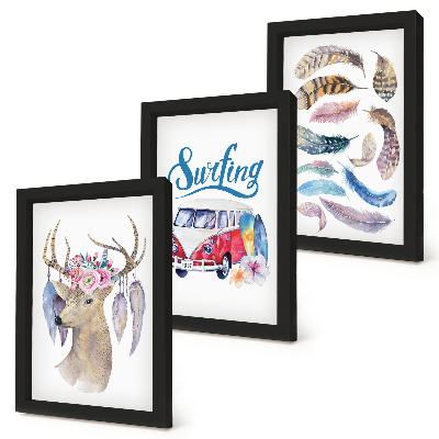 Gallery wall Hert met gewei en bloemen, vakantiebusje, veren