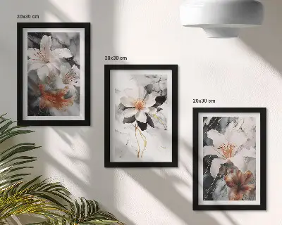 Set van ingelijste schilderijen met bloemen op een marmeren achtergrond in wit- en zwarttinten