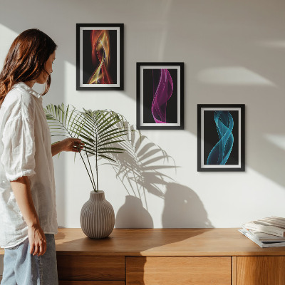 Gallery wall Golven van kleurrijke neonlijnen op een donkere achtergrond
