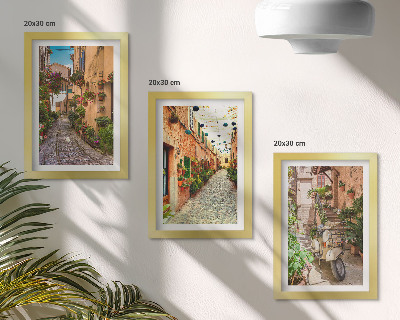 Gallery wall Sfeervolle straatjes met bloemen in een Italiaanse ambiance.