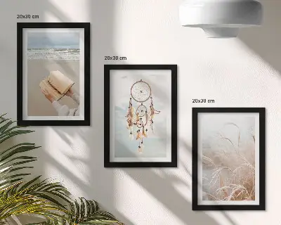 Set ingelijste schilderijen vredige landschappen met delicate zomerse uitzichten in boho-stijl