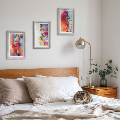 Gallery wall Kleurrijke abstracties met dynamische vormen en figuren.