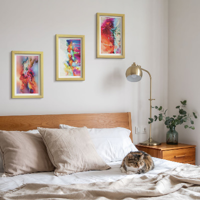 Gallery wall Kleurrijke abstracties met dynamische vormen en figuren.