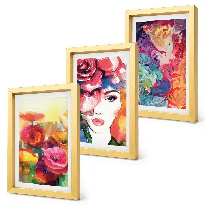Set van ingelijste schilderijen met abstract portret van een vrouw in intense bloemkleuren