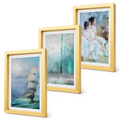 Set ingelijste schilderijen schip op zee en abstract portret van dansers