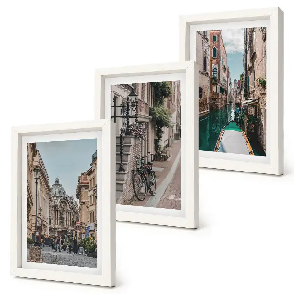 Gallery wall met straten van Venetië en hun architectuur en waterpartijen