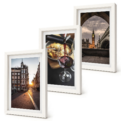 Set van ingelijste schilderijen Een serie foto's met een stad, eten en een uitzicht op Londen.
