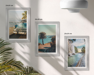 Set van ingelijste schilderijen Vakantielandschappen met palmbomen en een waterval