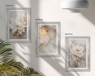 Gallery wall Bloemen op een lichte achtergrond met abstracte patronen.