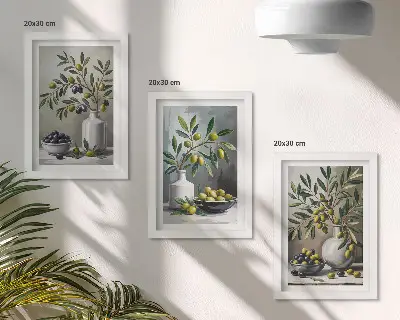 Set ingelijste schilderijen met olijven in keramische schalen op een grijze achtergrond