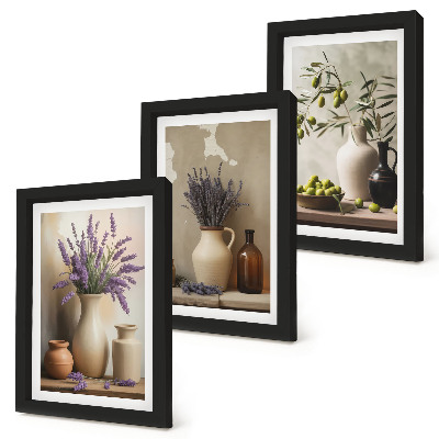 Gallery wall Bloemen in vazen, olijven en natuurlijke decoraties