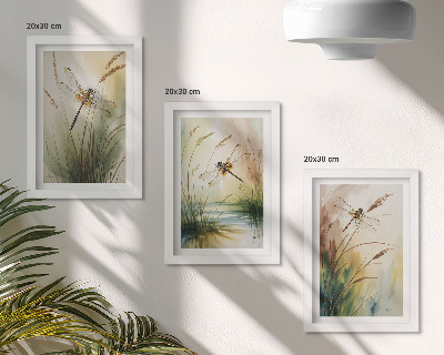 Gallery wall Libellen tussen het gras bij het water, in een schilderachtige stijl.