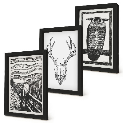 Gallery wall Geïnspireerd door de afbeelding uit Scream met een schedel en een uil in een grafische stijl.