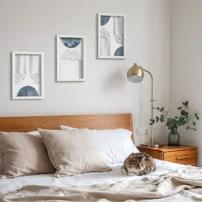 Set ingelijste schilderijen met abstracte patronen in blauw-witte tinten