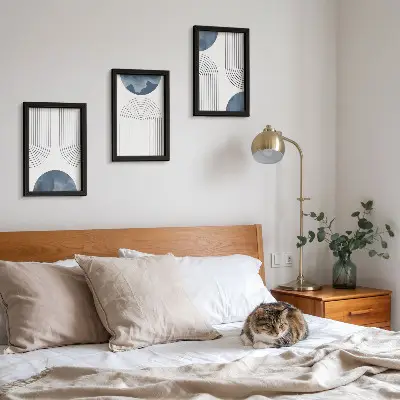 Set ingelijste schilderijen met abstracte patronen in blauw-witte tinten