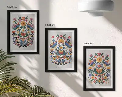 Set ingelijste schilderijen met bloemmotieven in intense kleuren op een witte achtergrond