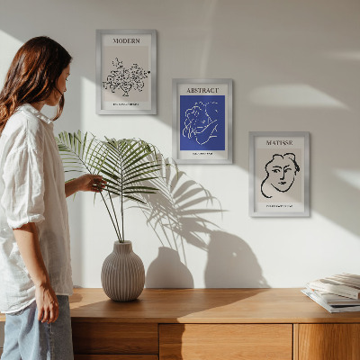 Set van ingelijste schilderijen Posters in de moderne en abstracte stijl van Henri Matisse.