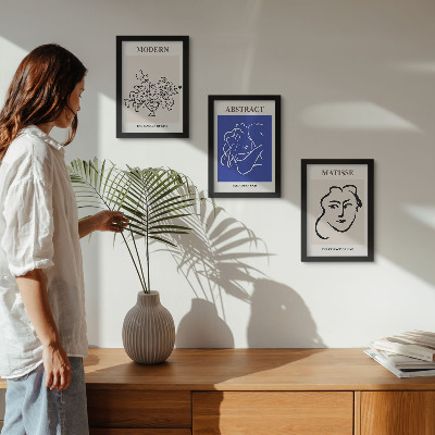 Set van ingelijste schilderijen Posters in de moderne en abstracte stijl van Henri Matisse.