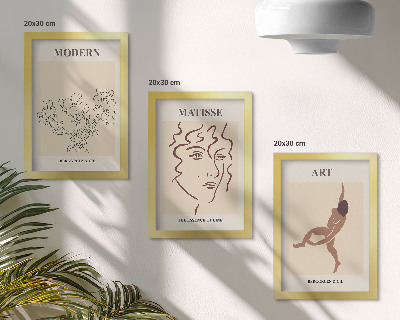 Gallery wall Stijlvolle afbeeldingen met bloemen, gezichten en mensfiguren.