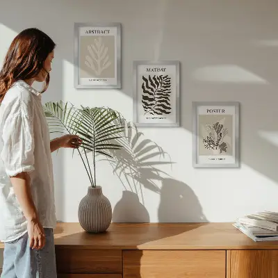 Set ingelijste schilderijen met plantenpatronen in beige en bruine tinten