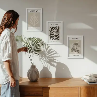 Set ingelijste schilderijen met plantenpatronen in beige en bruine tinten