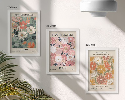 Set van ingelijste schilderijen Bloemenpatronen op posters uit Londen, Tokio en Amsterdam.