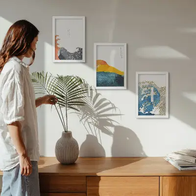Set van ingelijste schilderijen met golven in Japanse grafische stijl