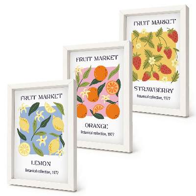 Gallery wall Fruitposters met citroenen, sinaasappels en aardbeien.